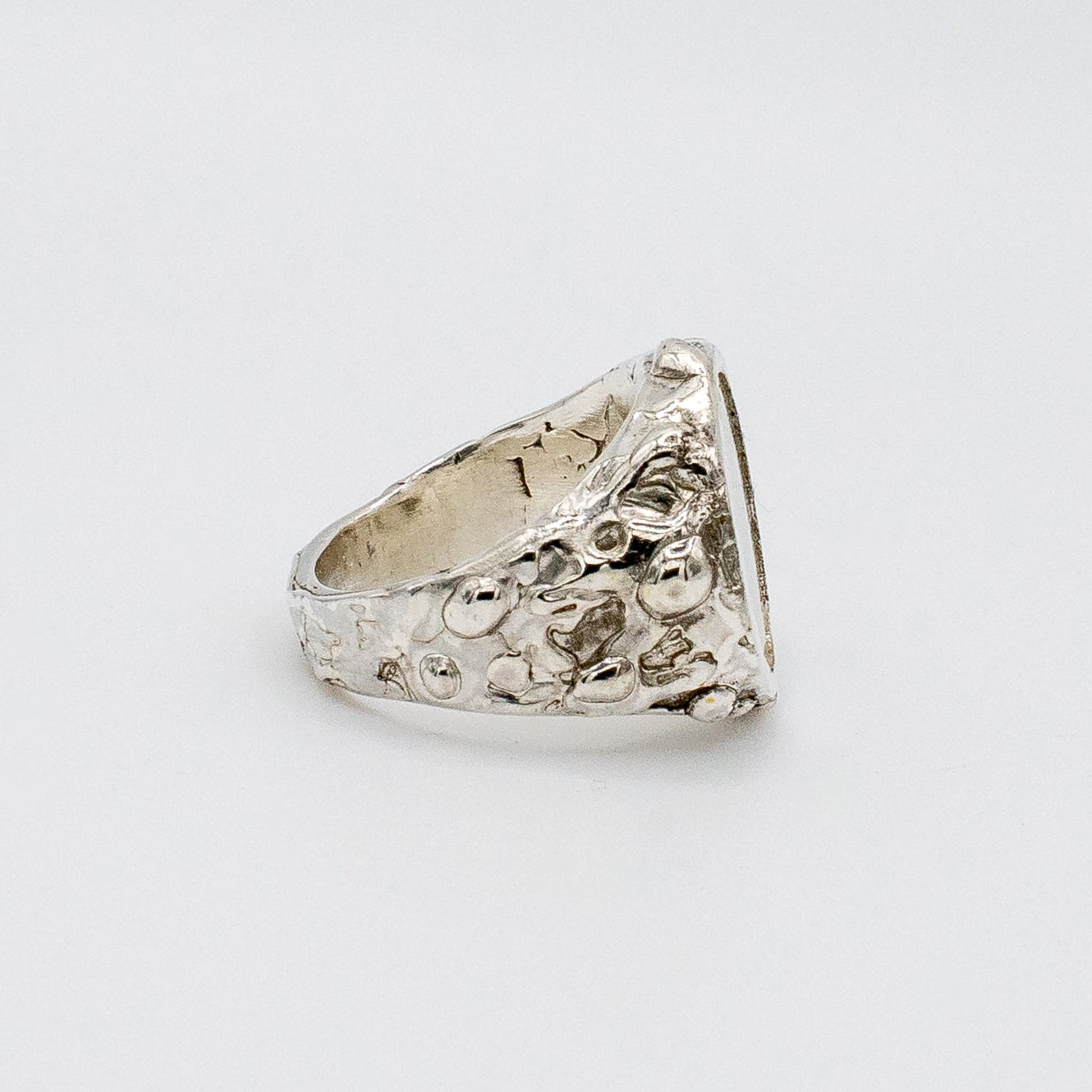 Mother of Pearl Signet-4