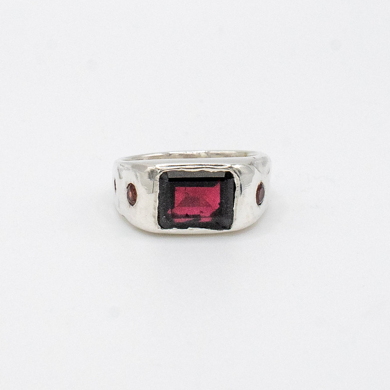 Garnet Signet