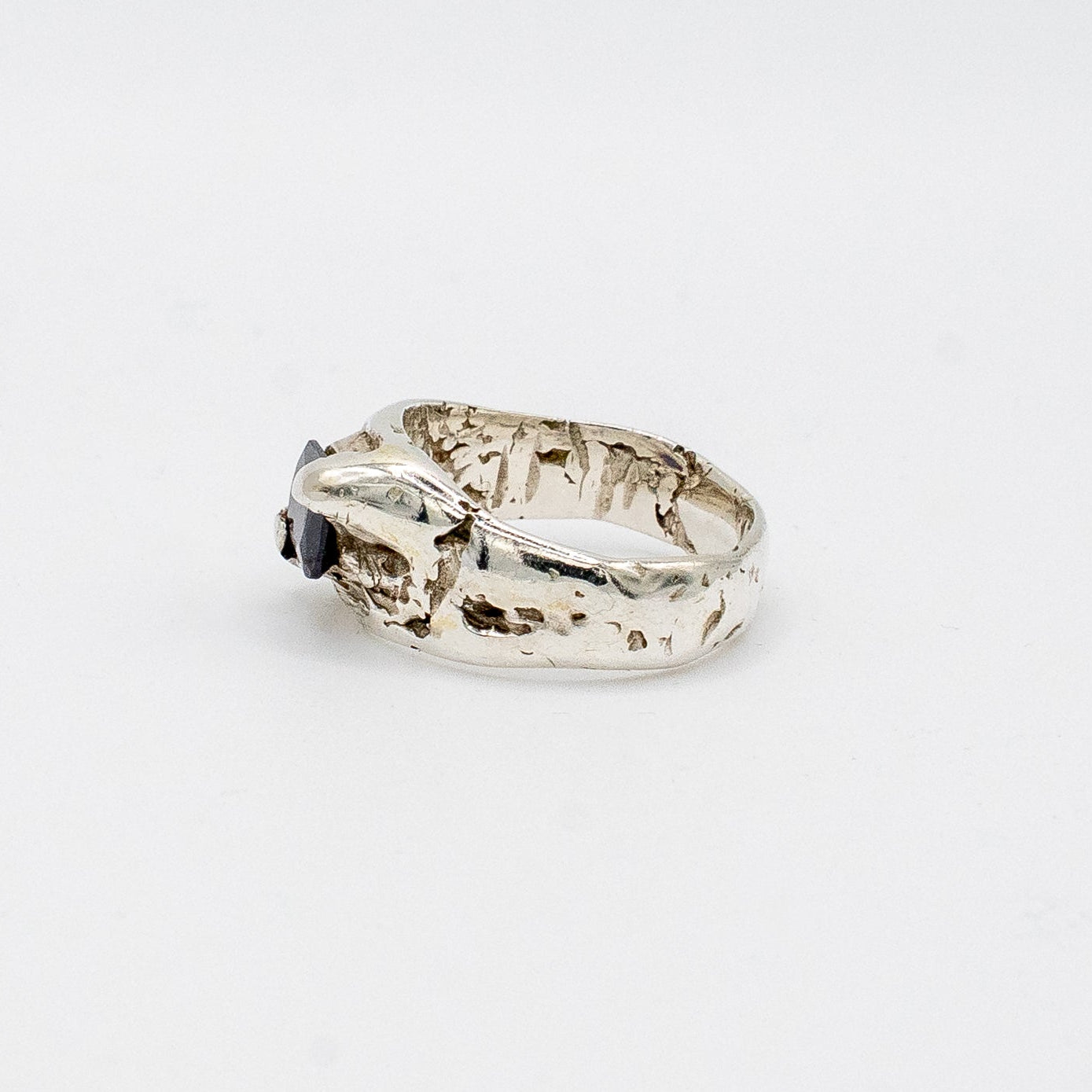 Organic Amethyst Ring-4