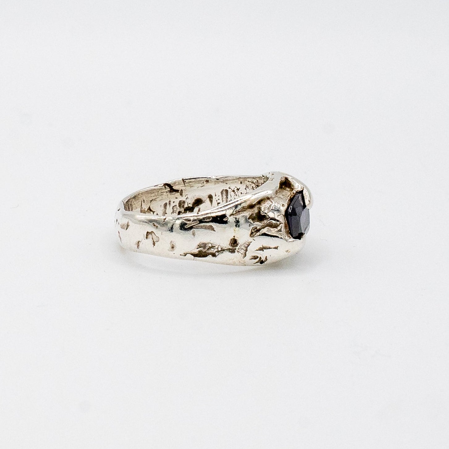 Organic Amethyst Ring-2