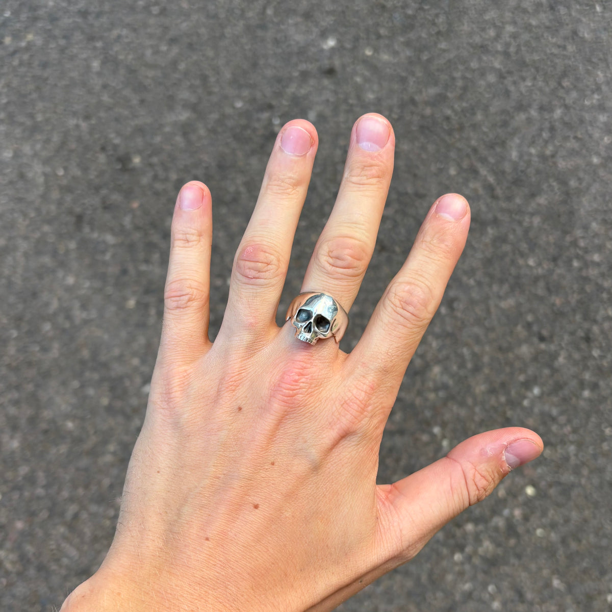 Just a Skull Ring-2