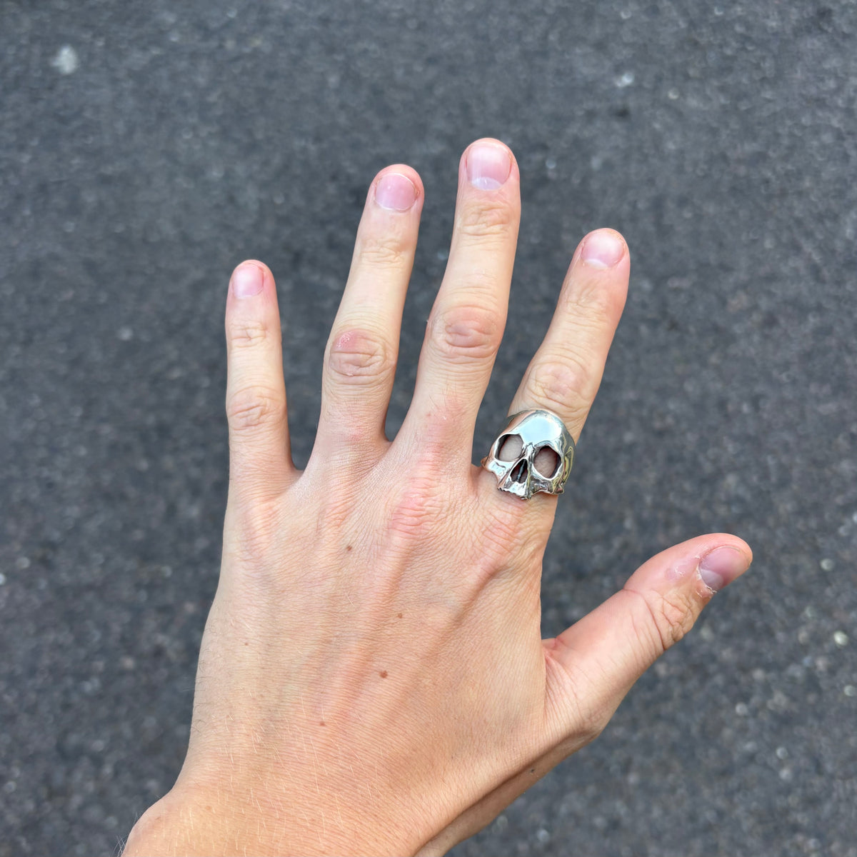 Empty Eyes Ring-2