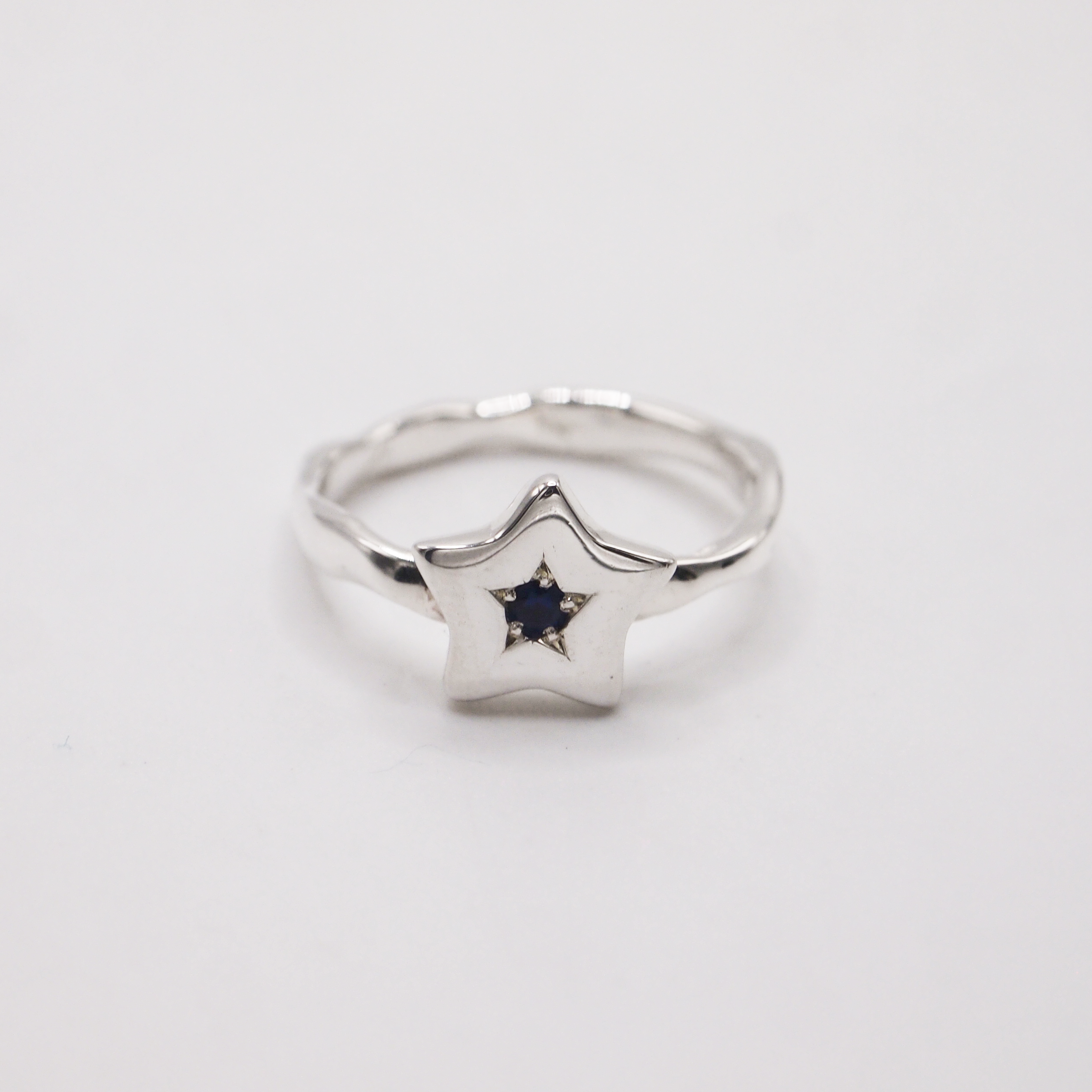 Dainty Star Ring