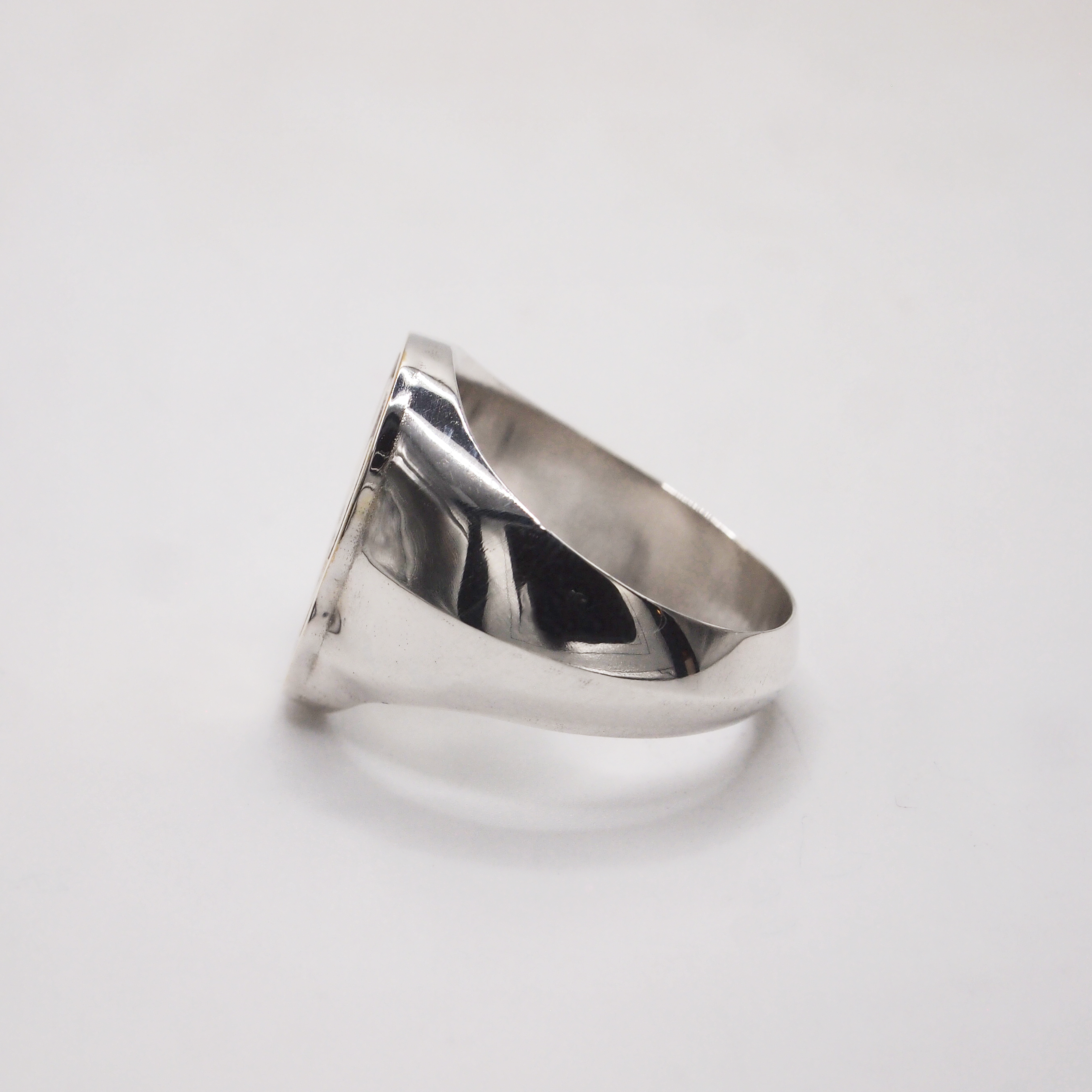 Trippi Face Ring with Gold Accent-4