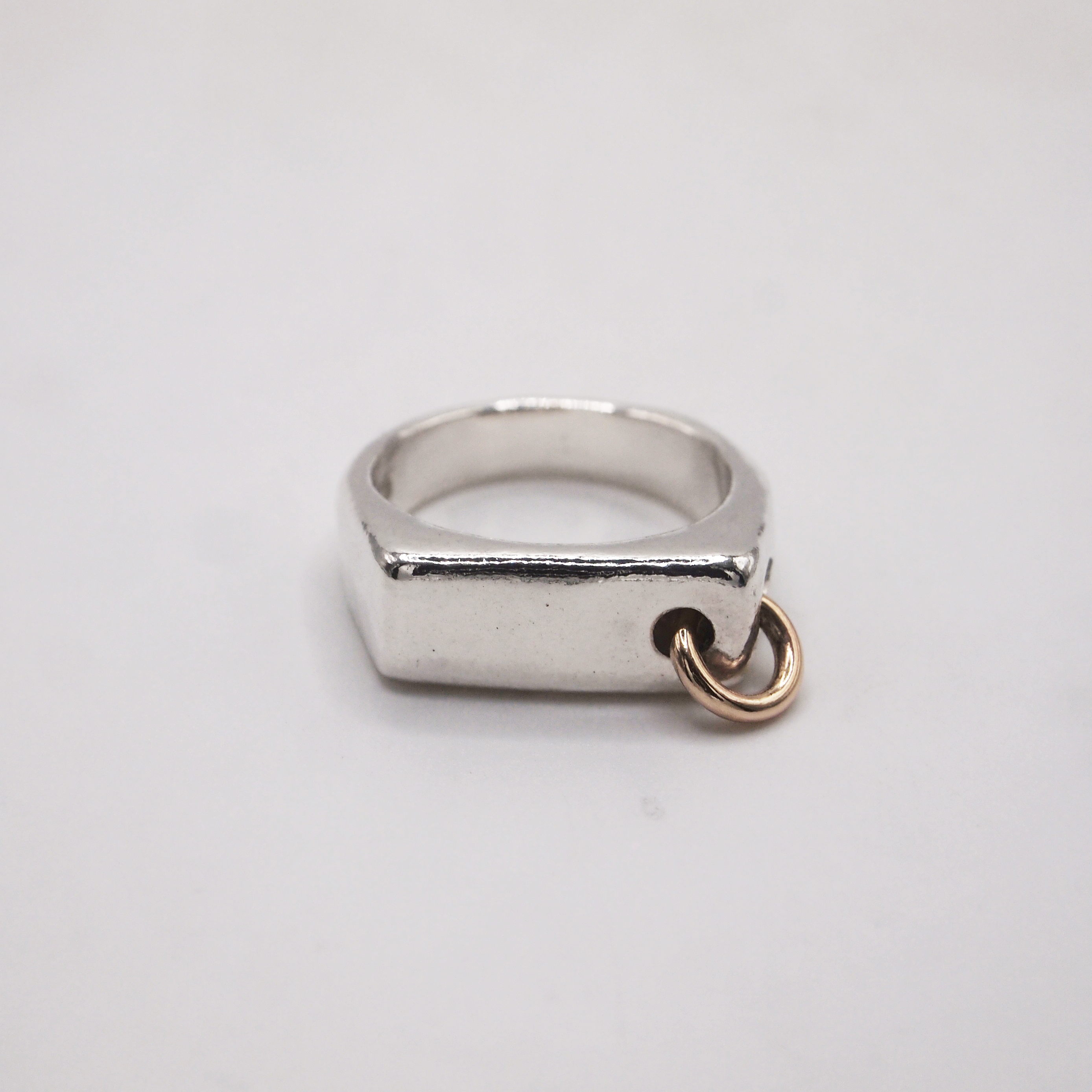 Slim Hoop Piercing Ring