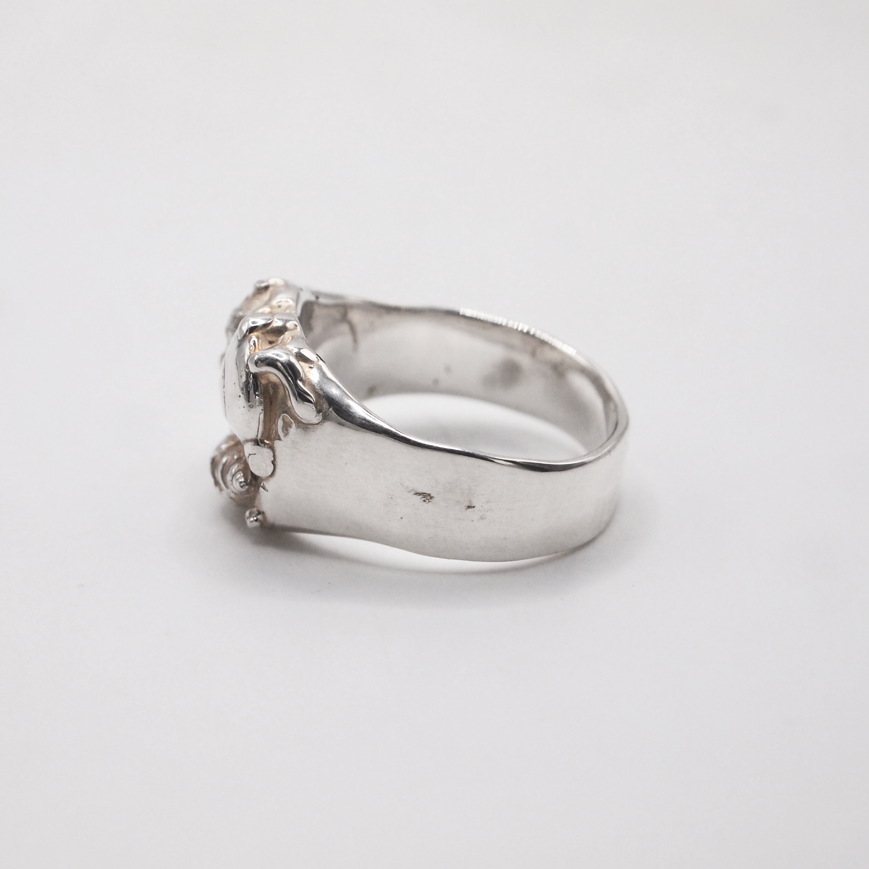 Silver Shell Ring-4