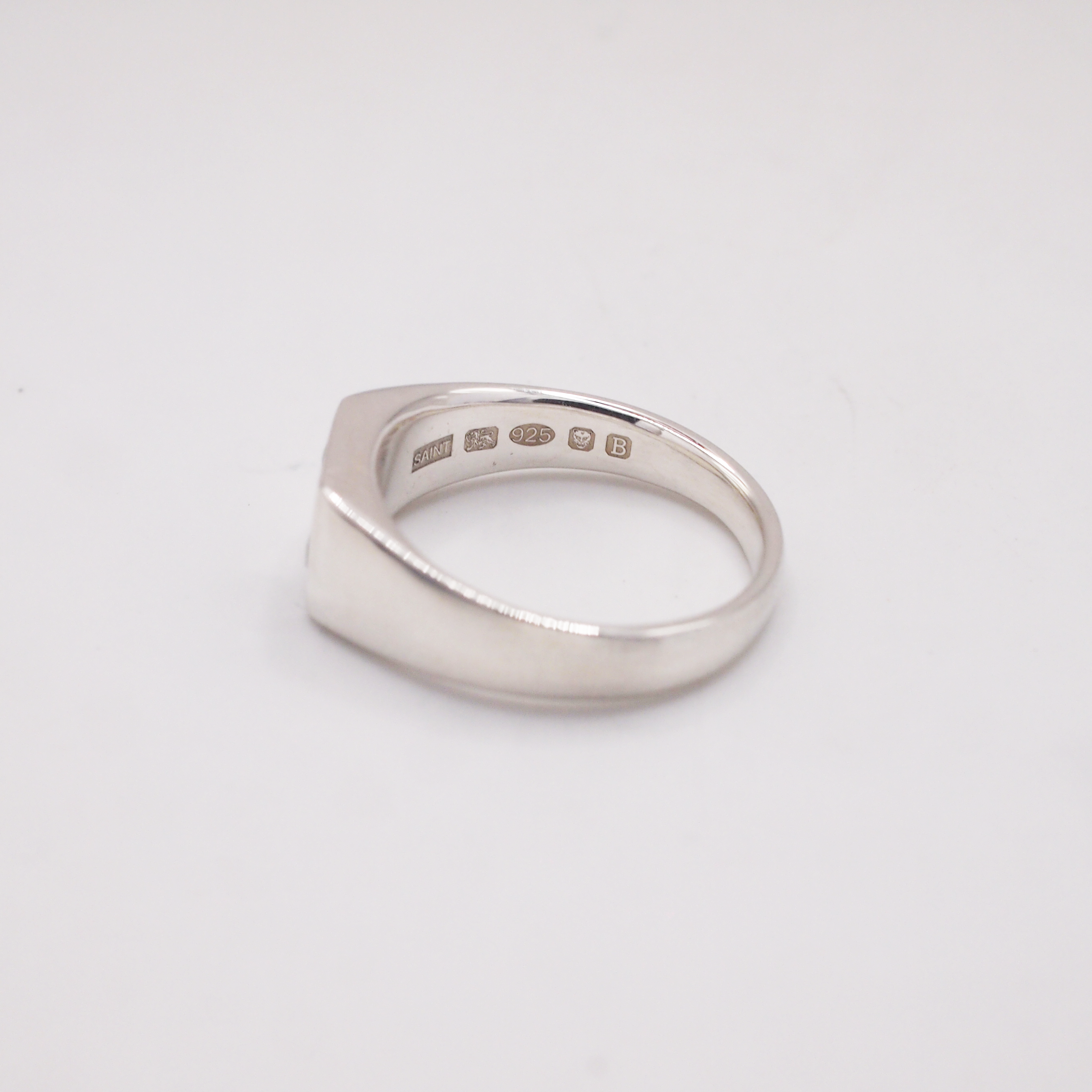 Small Clear Spinel Chess Ring-4