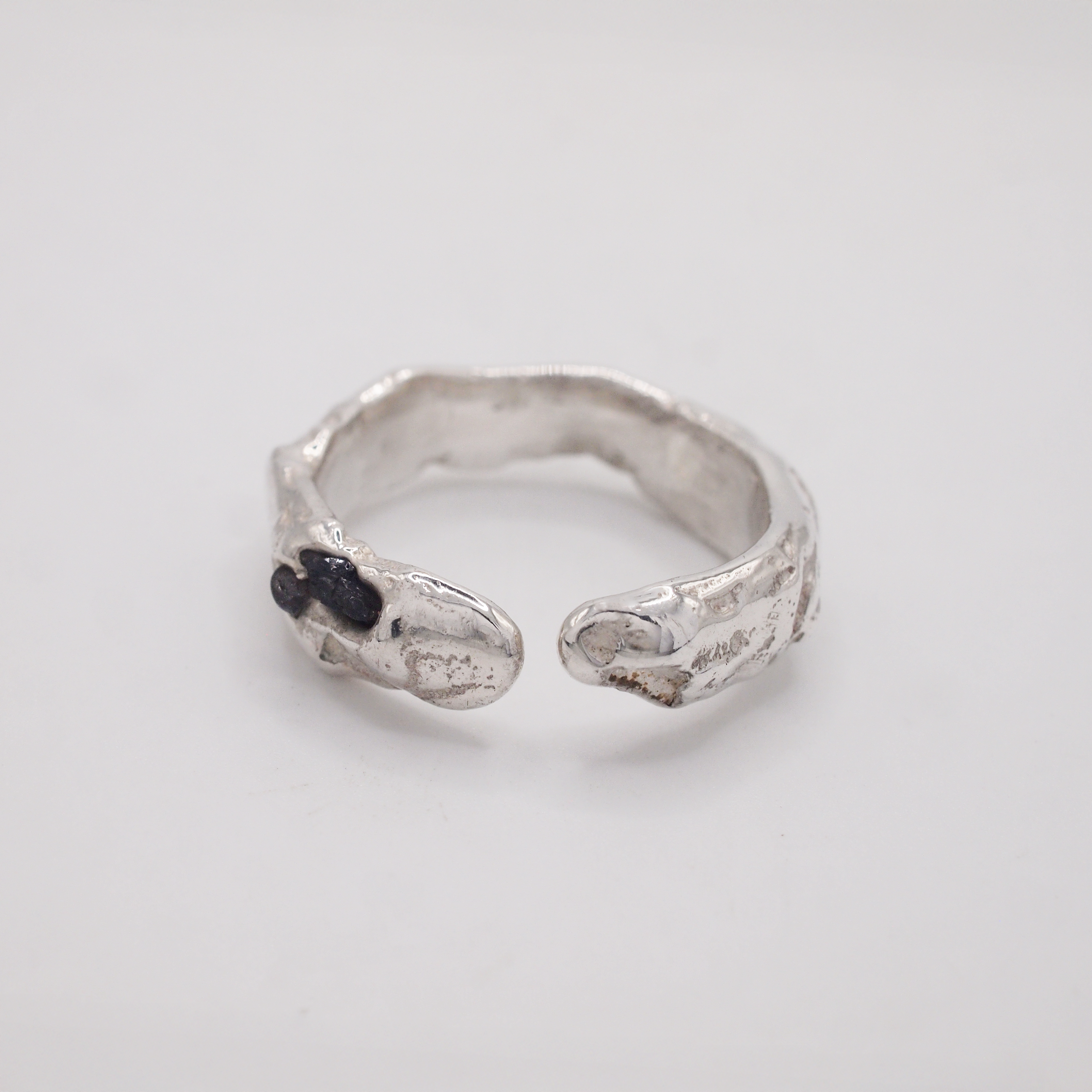 Organic Sapphire Band