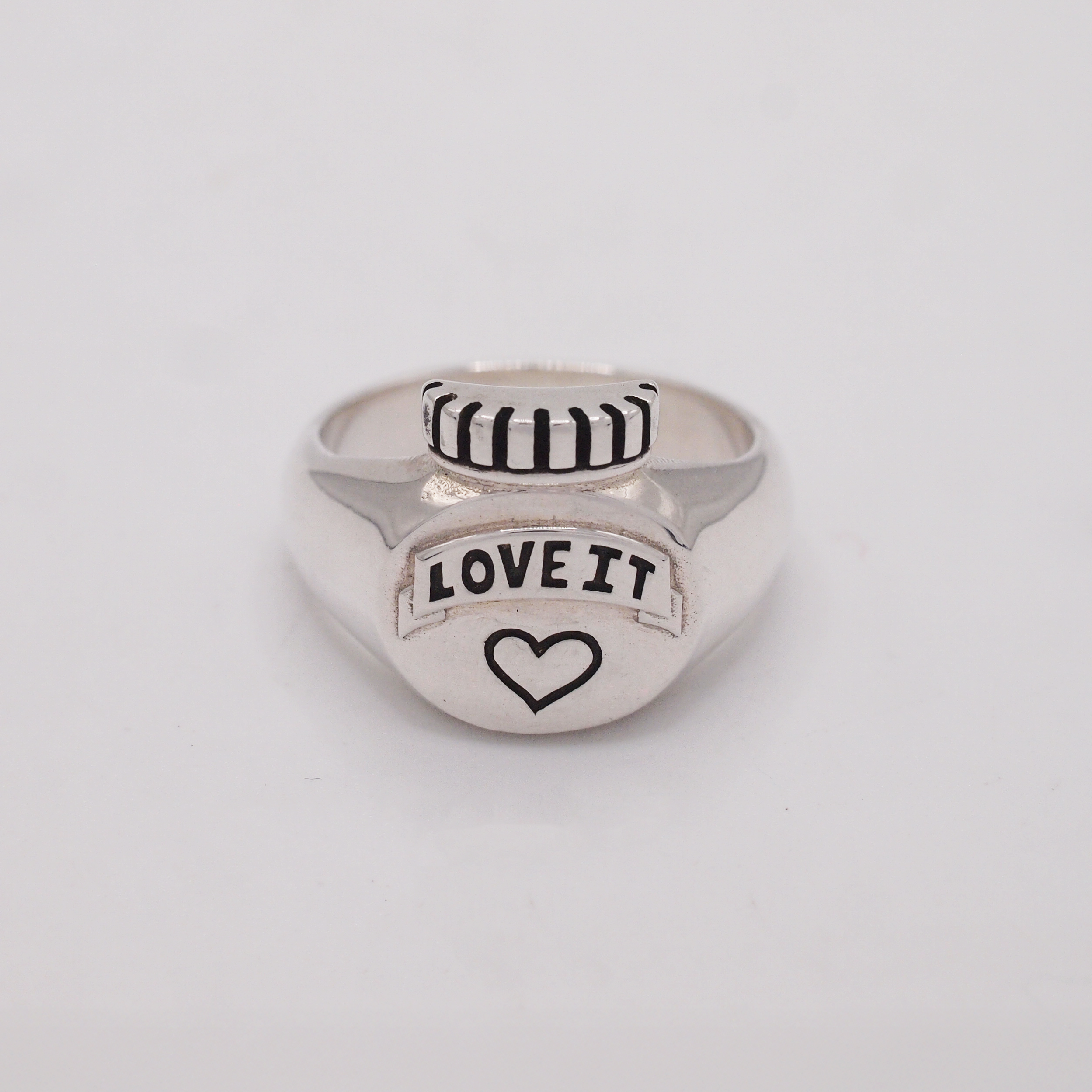 Love It Ring