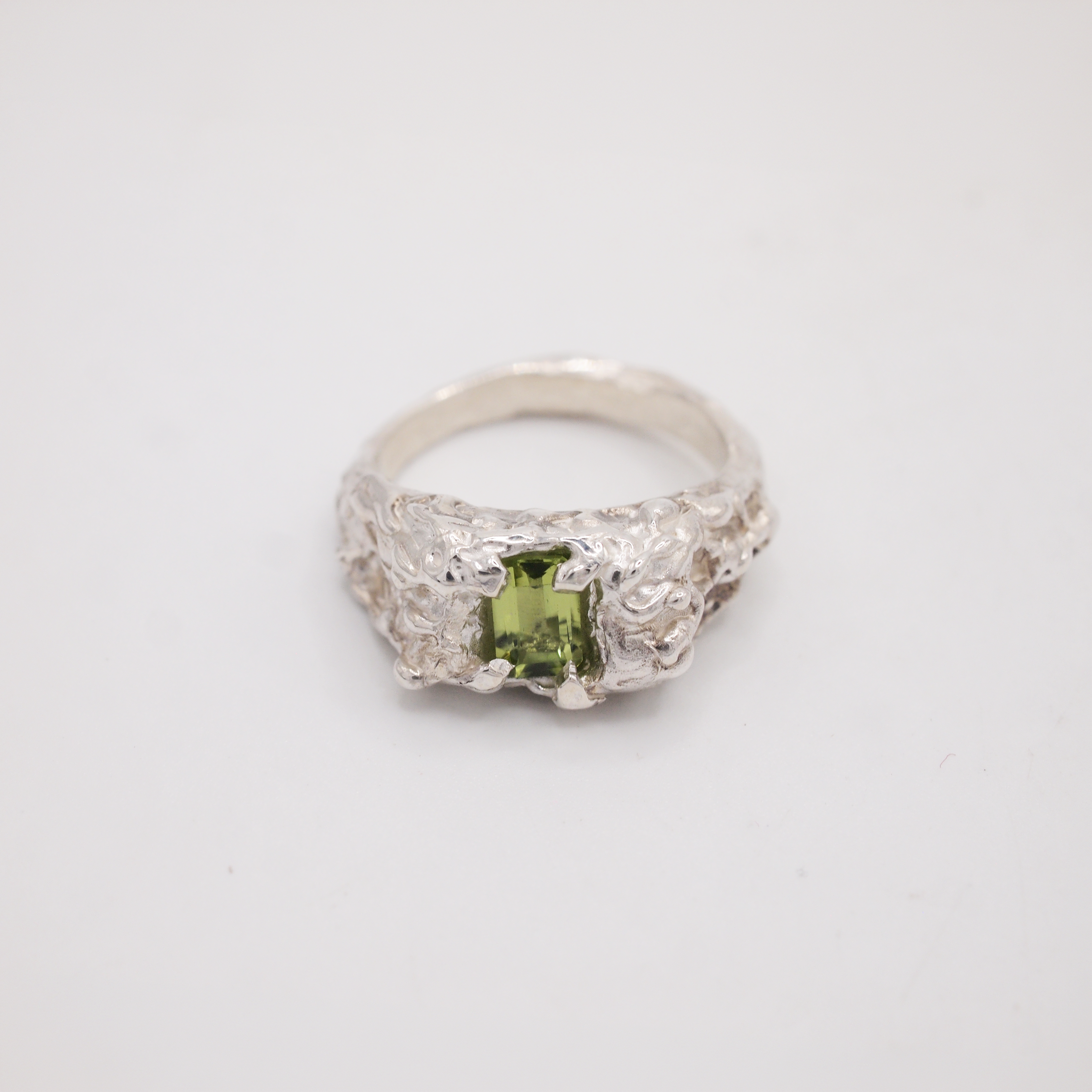 The Gus Ring