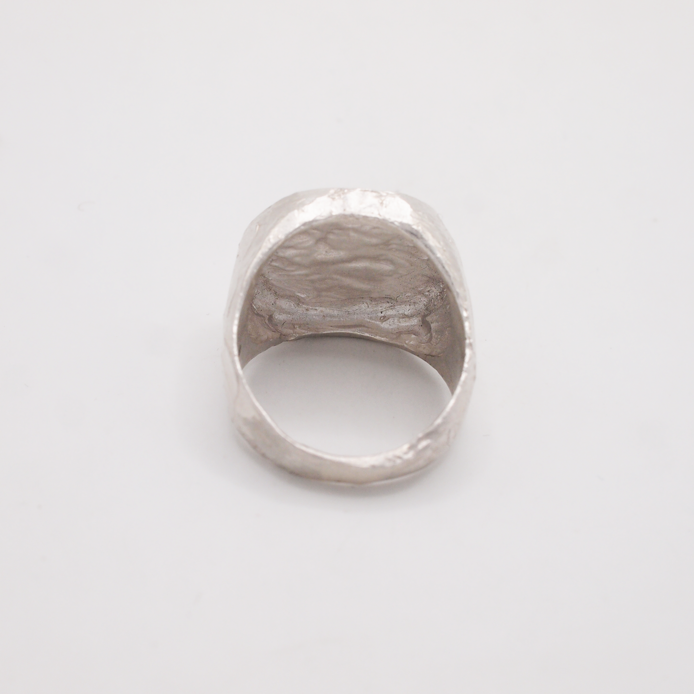 Simple Signet-4