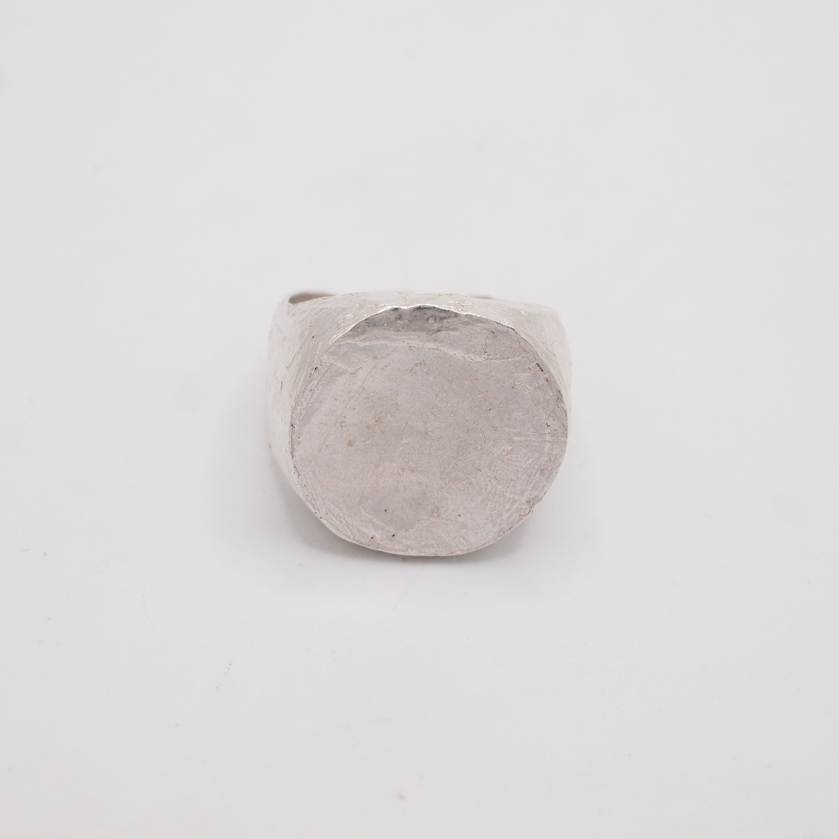 Simple Signet-2