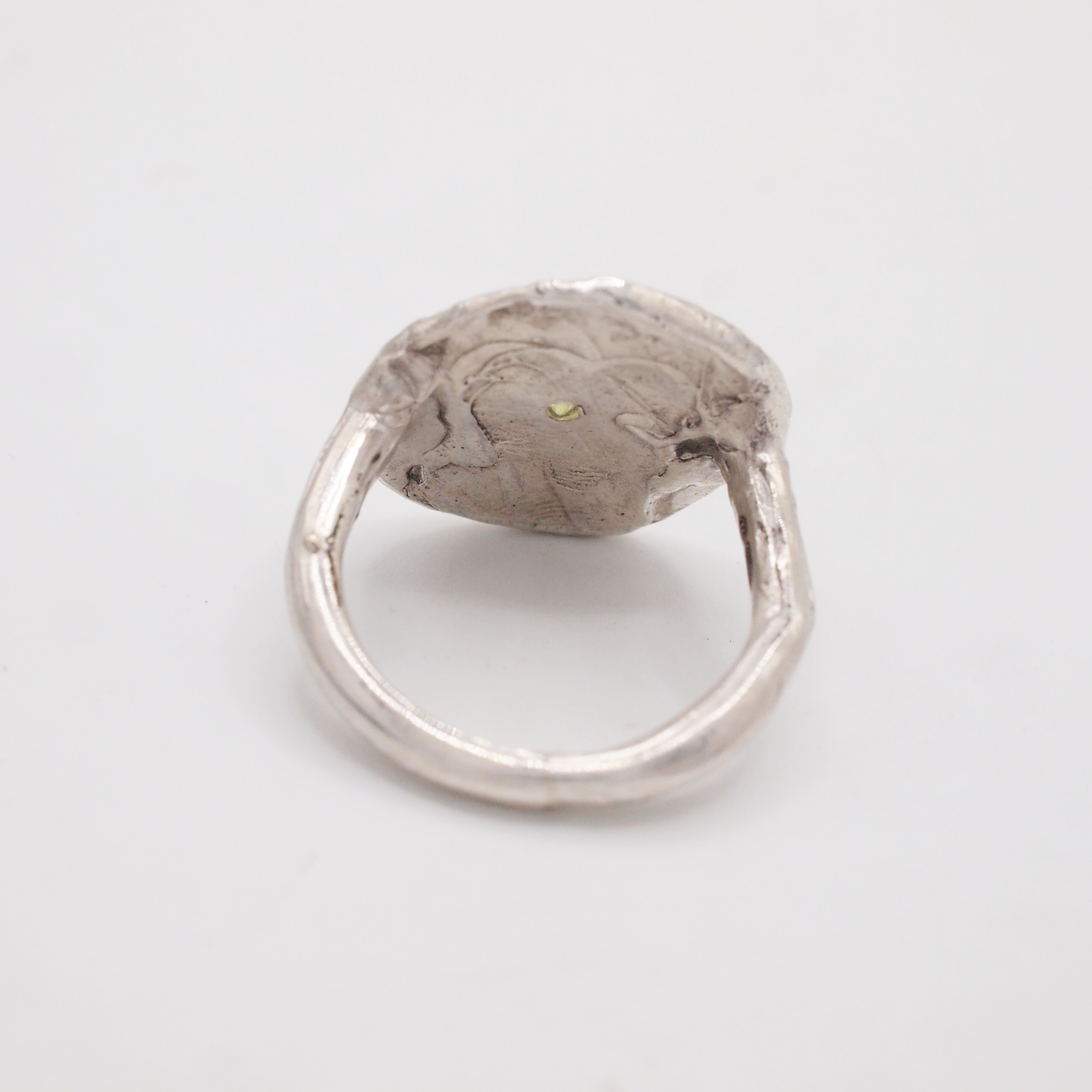 Peridot Lacrimosa Ring-4