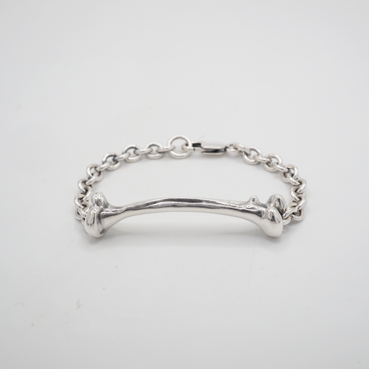 Bare-Bones Wrist Chain