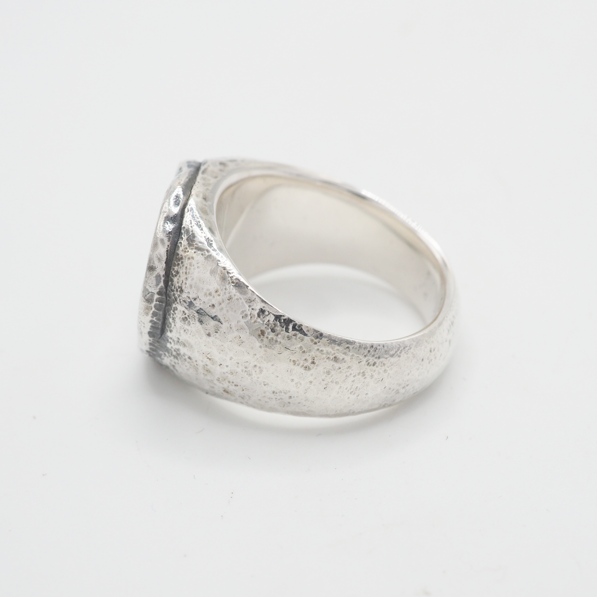 Ancient Signet-4