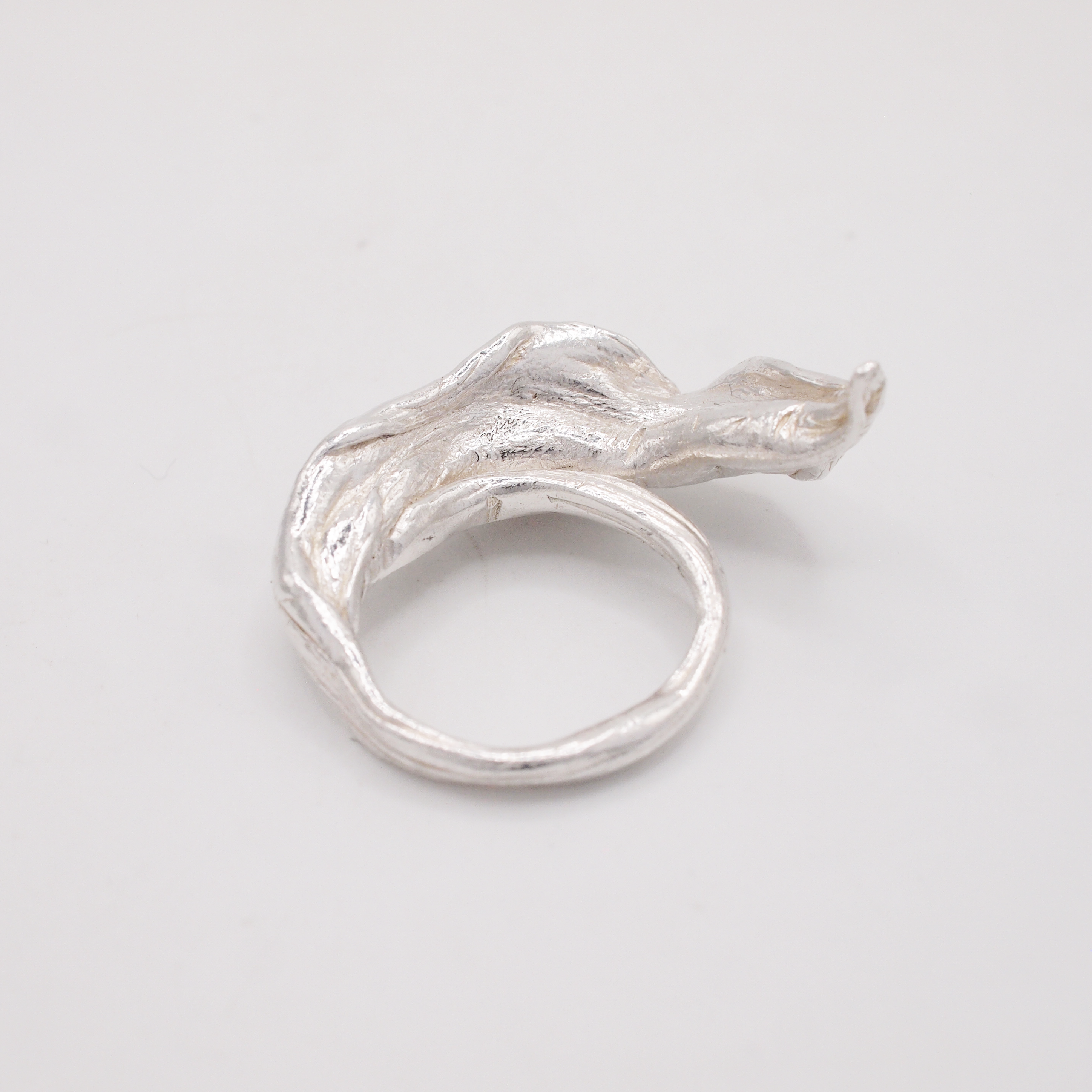 Slim Large Petals Ring-3