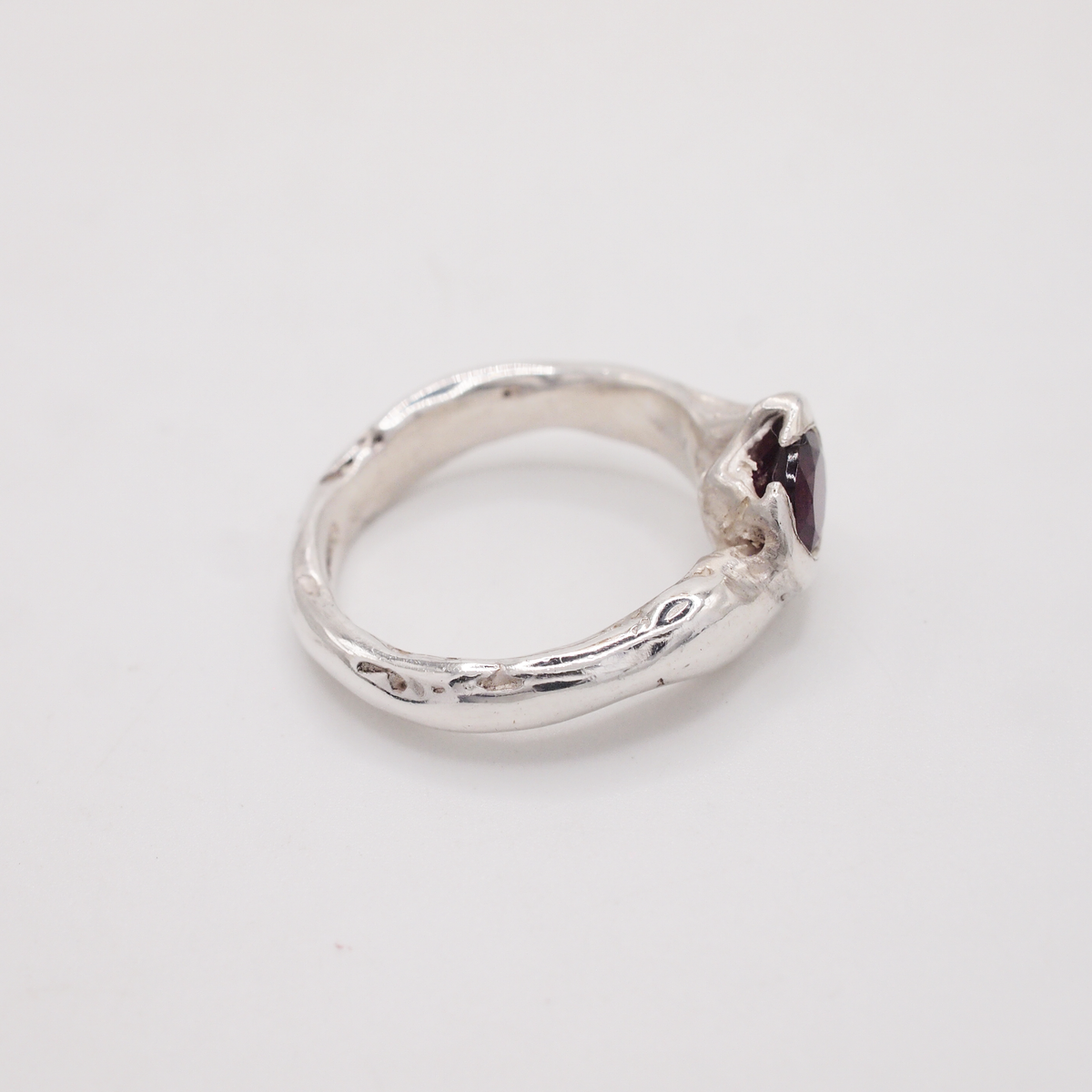 Open Bezel Garnet Ring-5