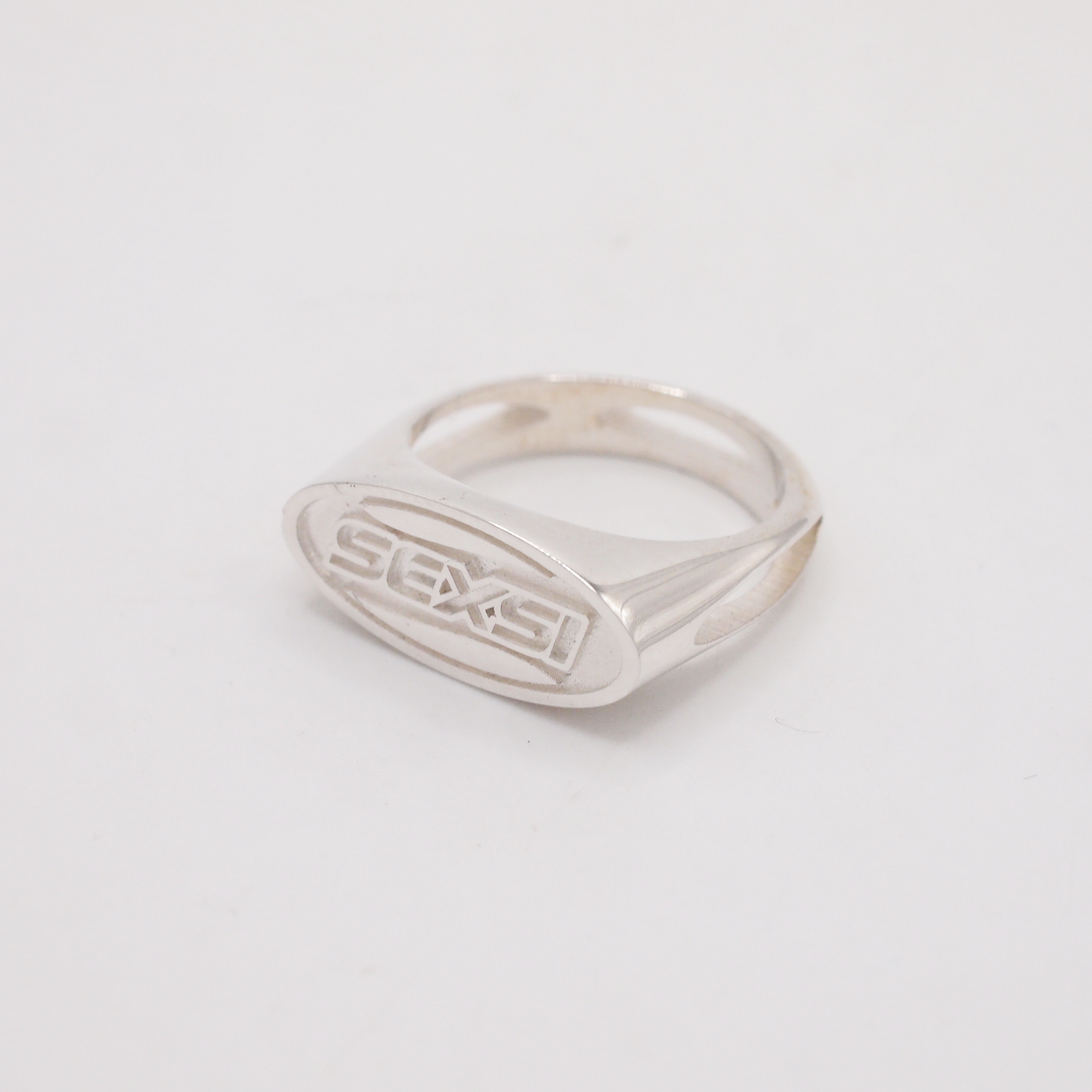 Sexsi Ring-2