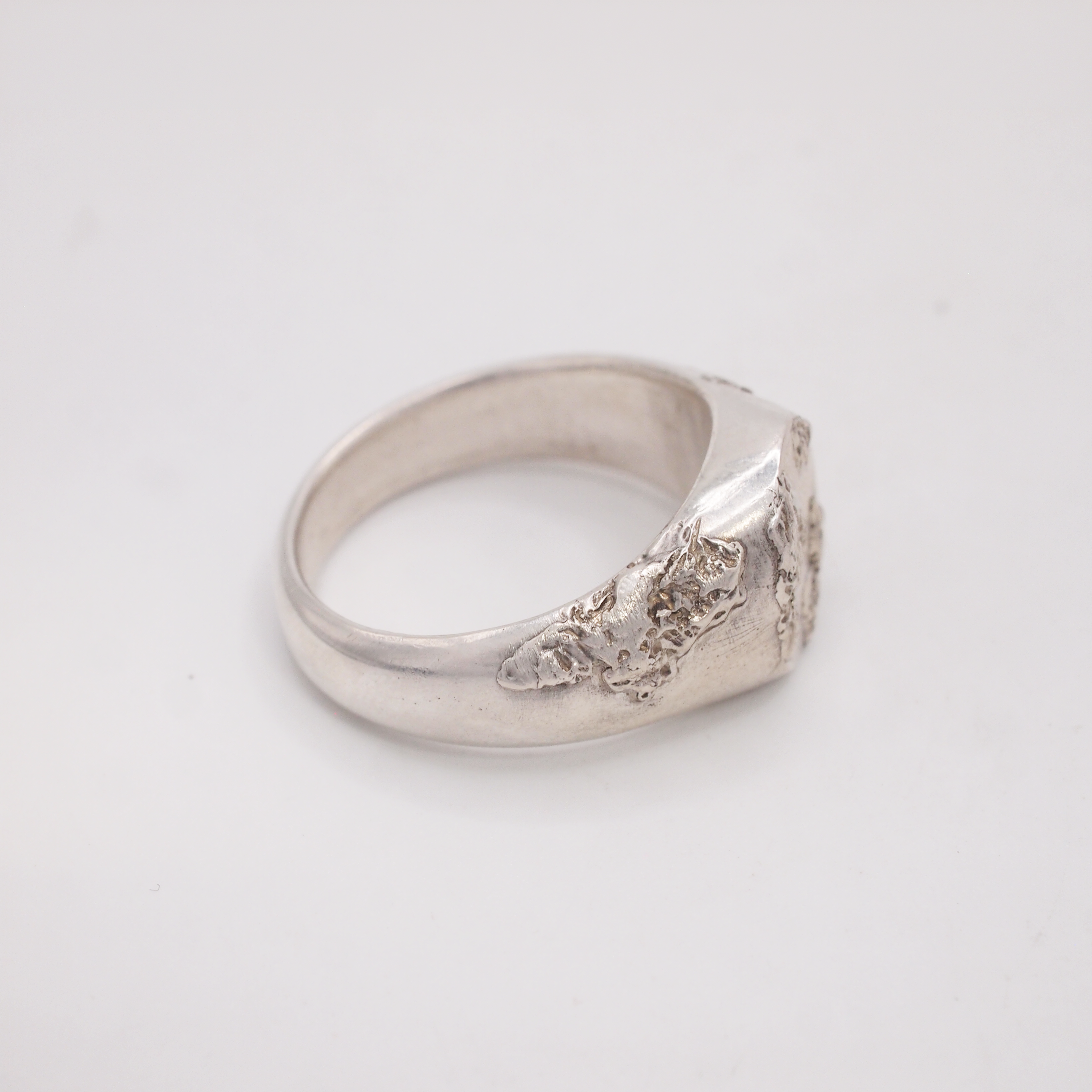 Textured Oval Signet-2