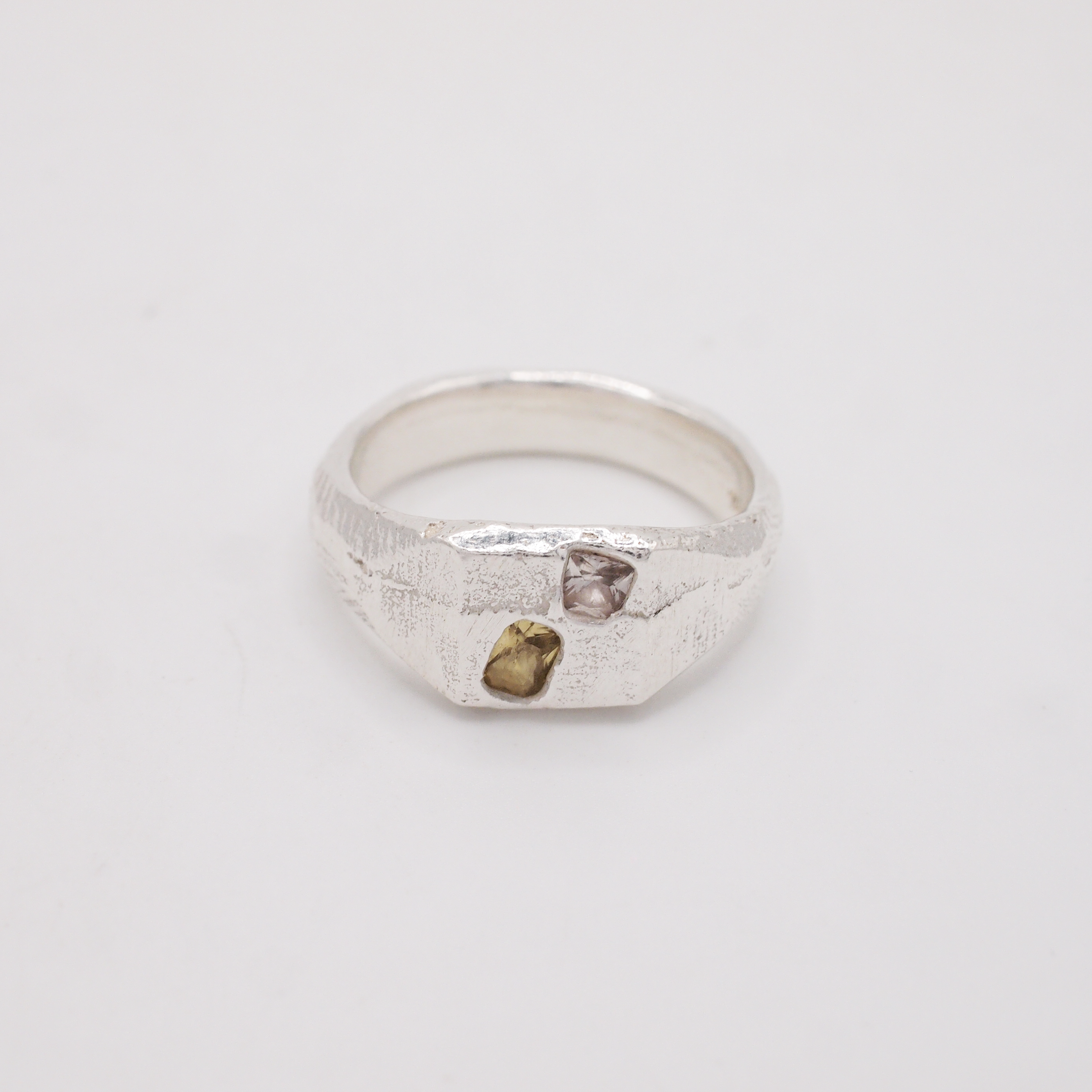 Clear & Yellow Square Signet