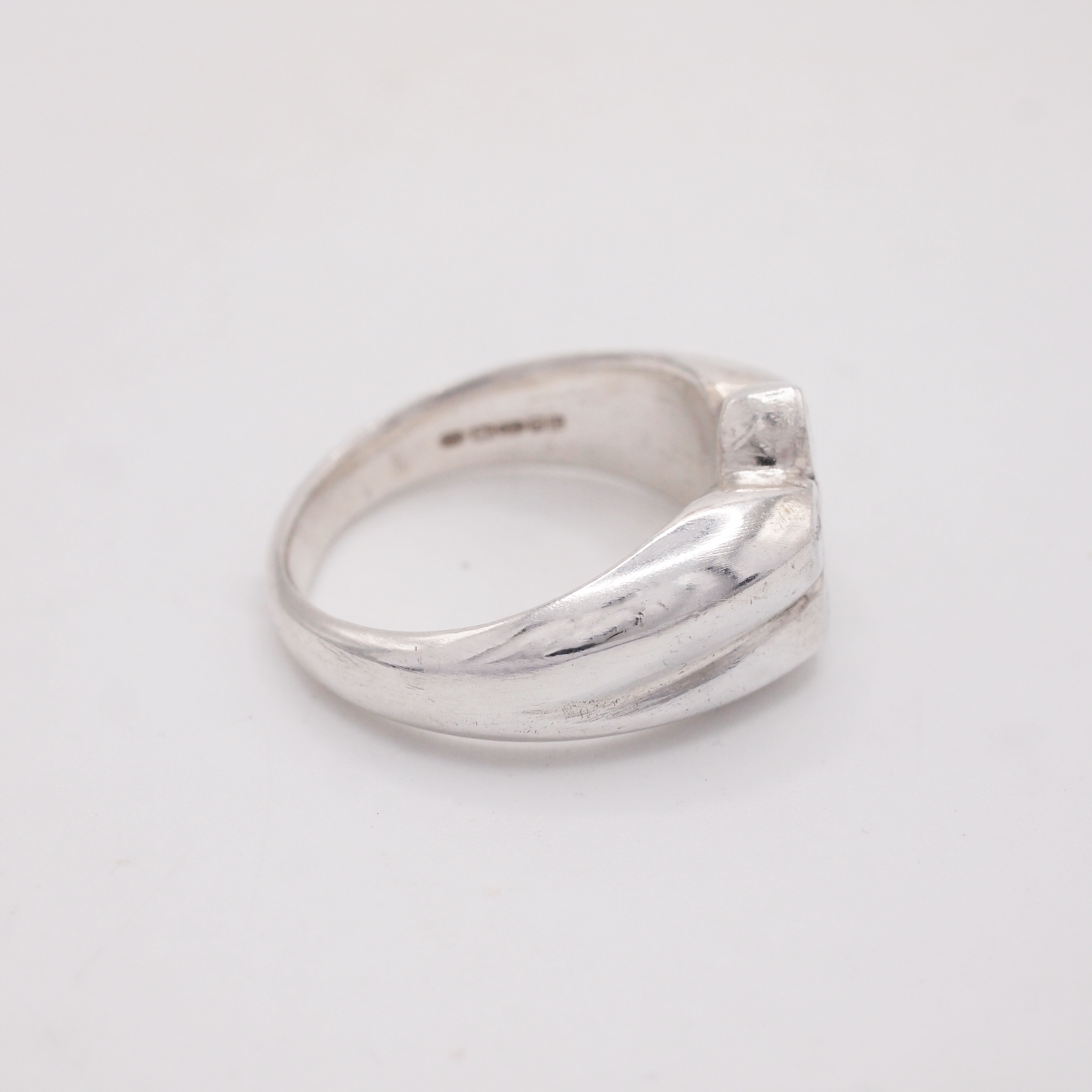 Scarlet Flower Ring-2