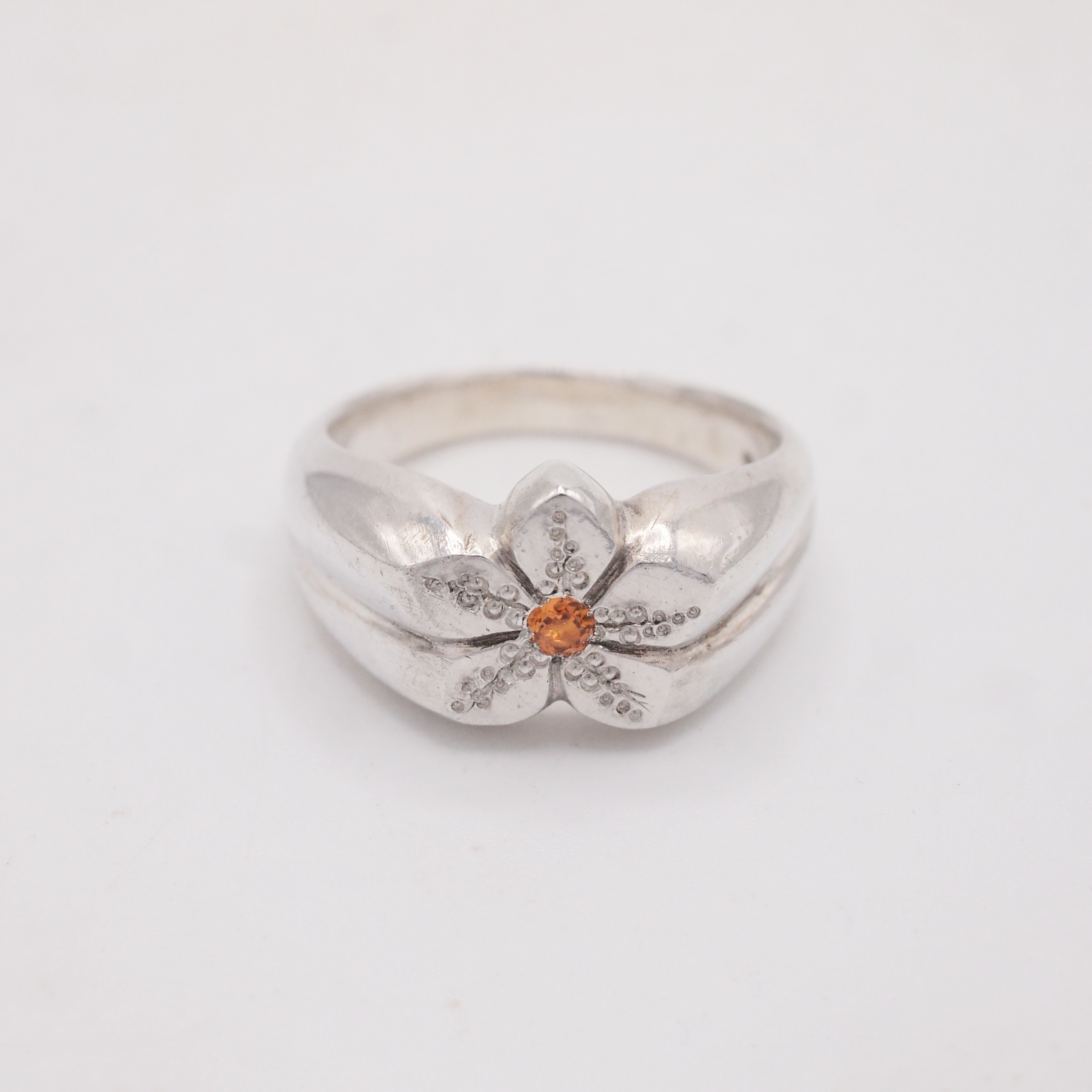 Scarlet Flower Ring
