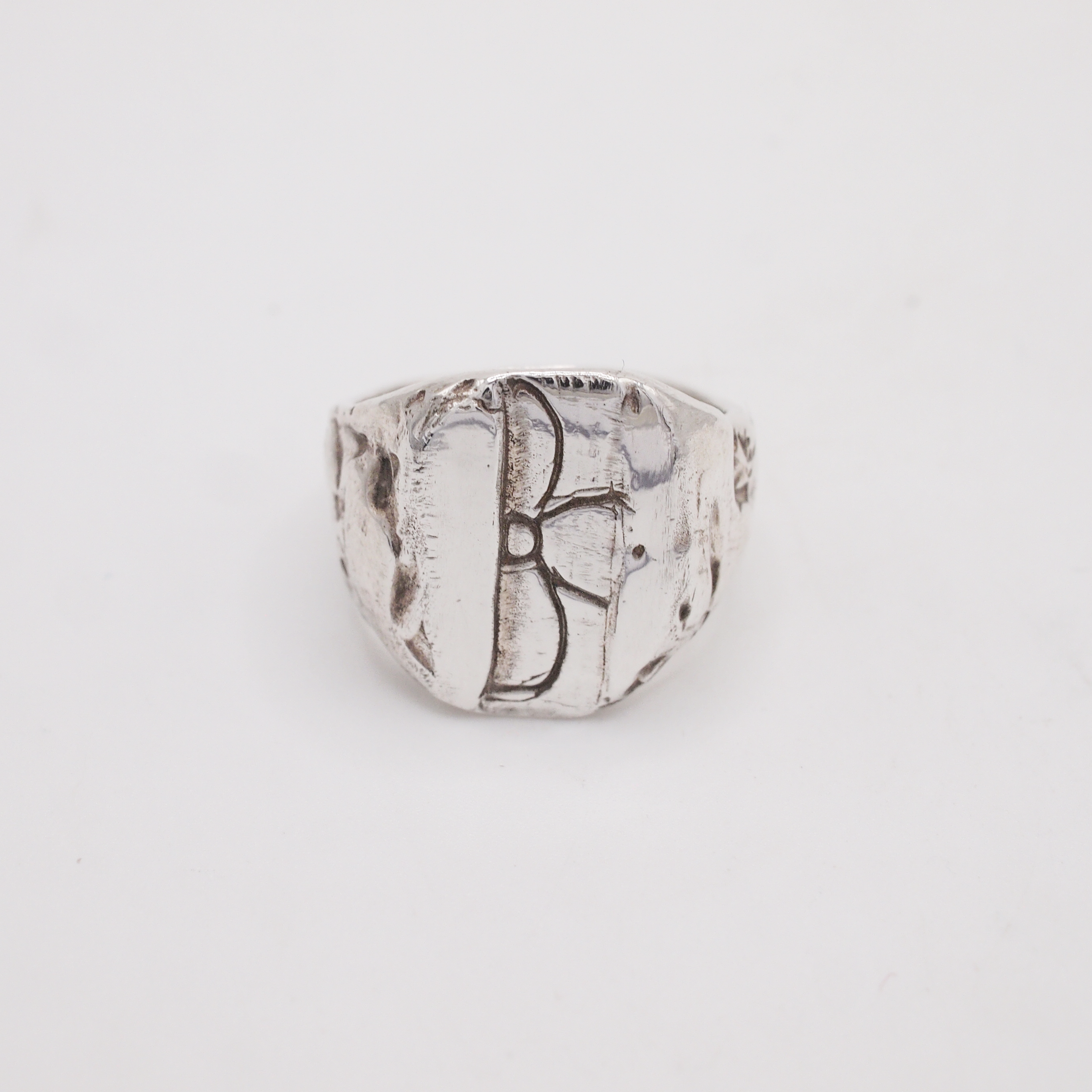 Hidden Flower Signet