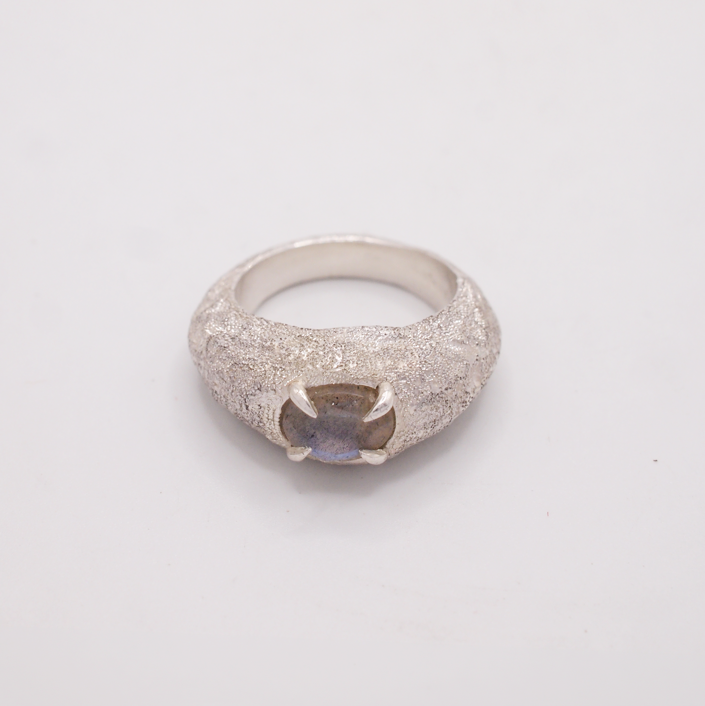 Apophis Ring