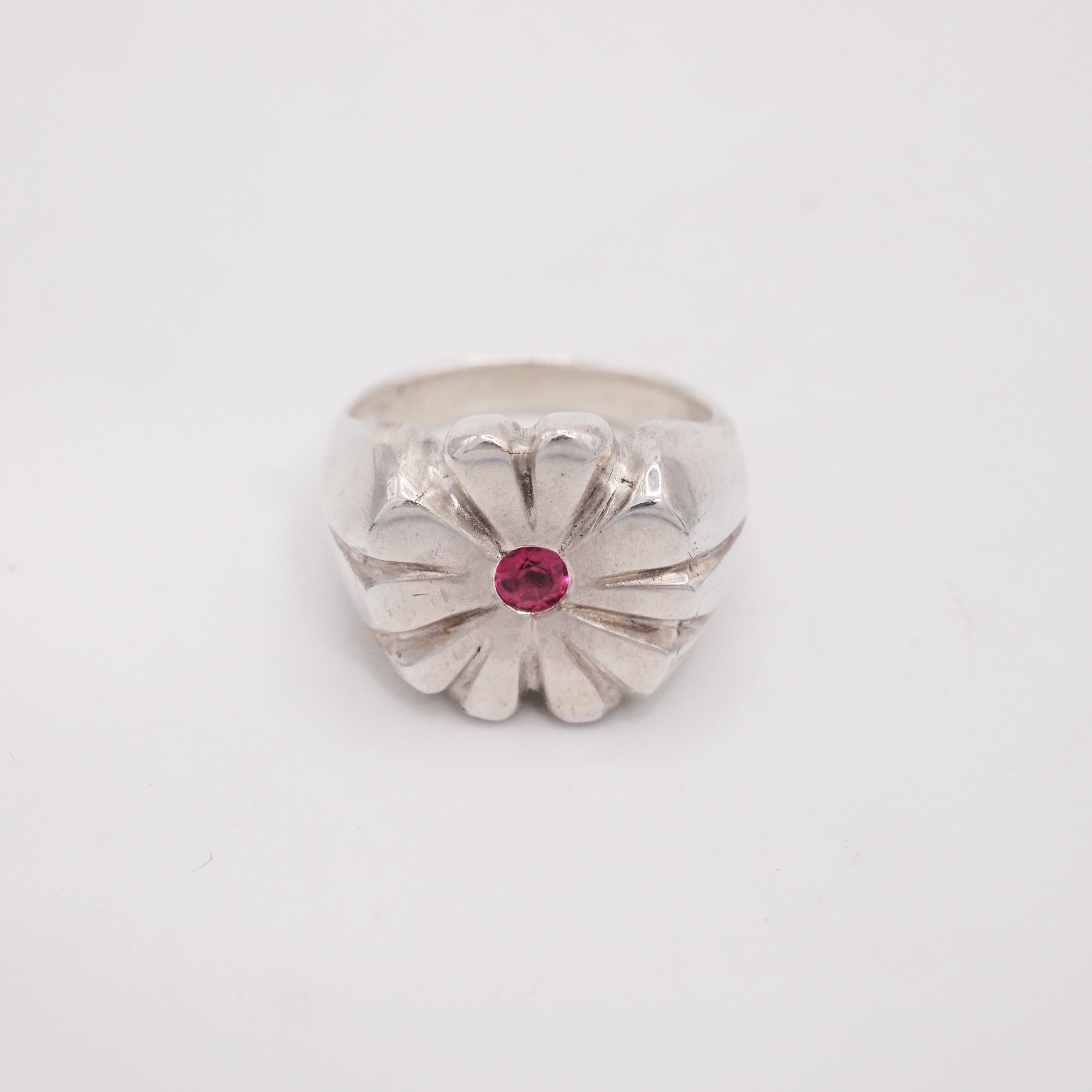 Campion Flower Signet
