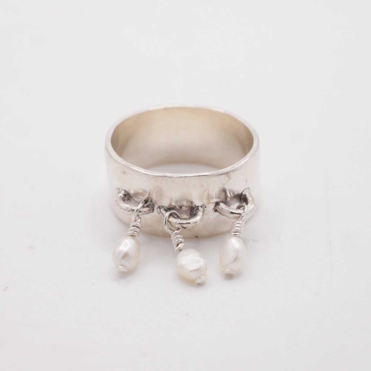 Little Pearls Ring