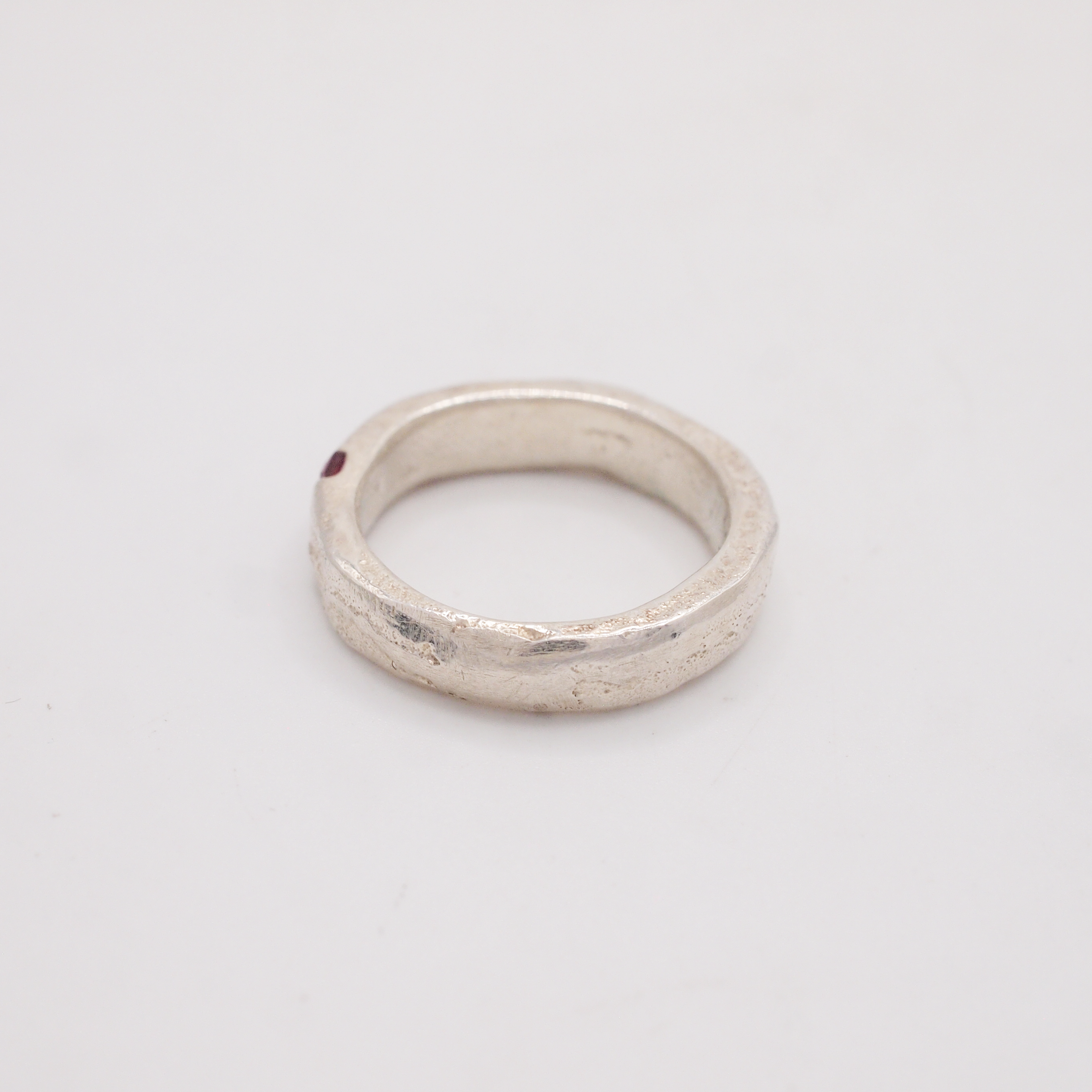 Ruby Mazzy Ring-3